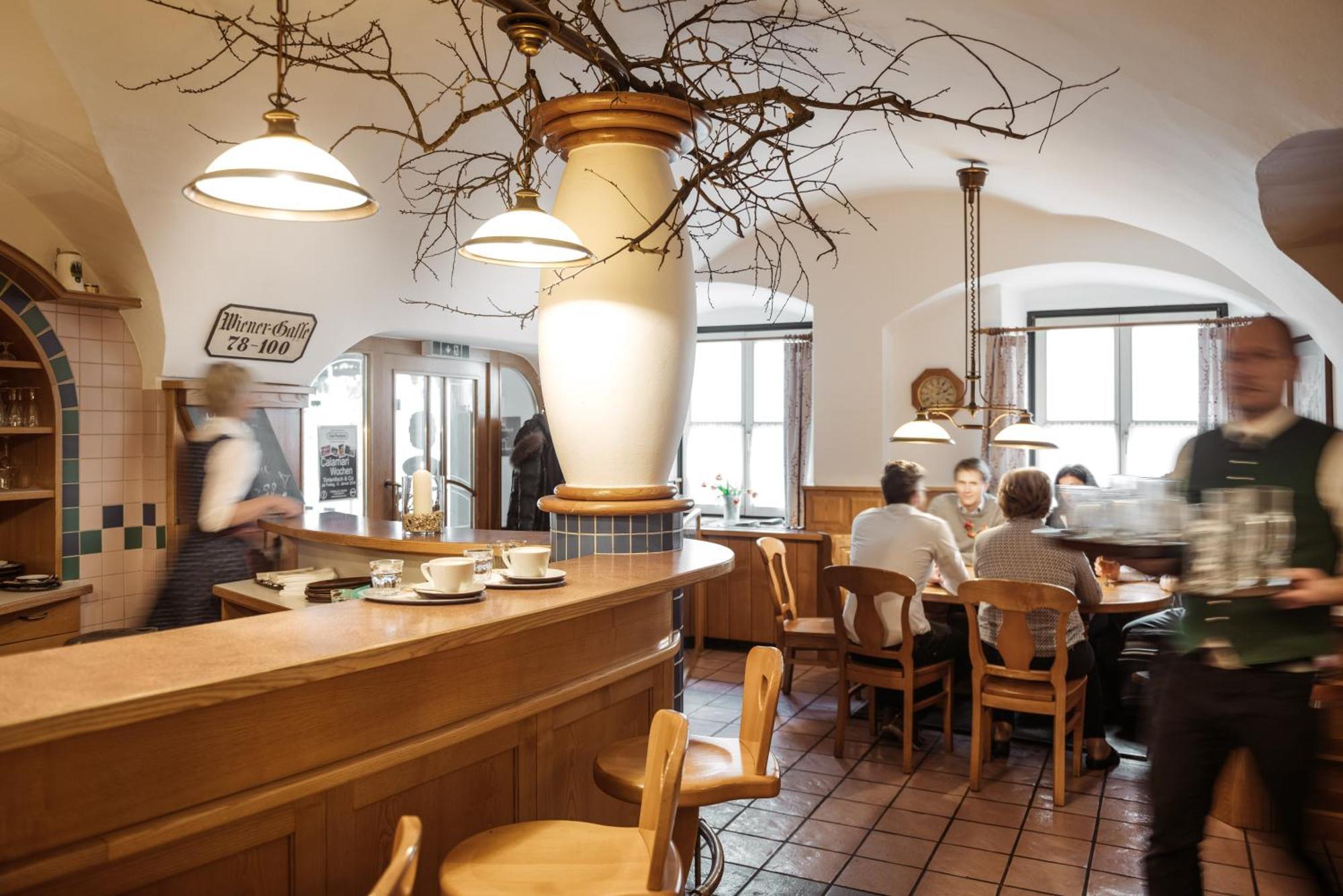 Gasthof Restaurant Zum Brauhaus Хартберг Экстерьер фото